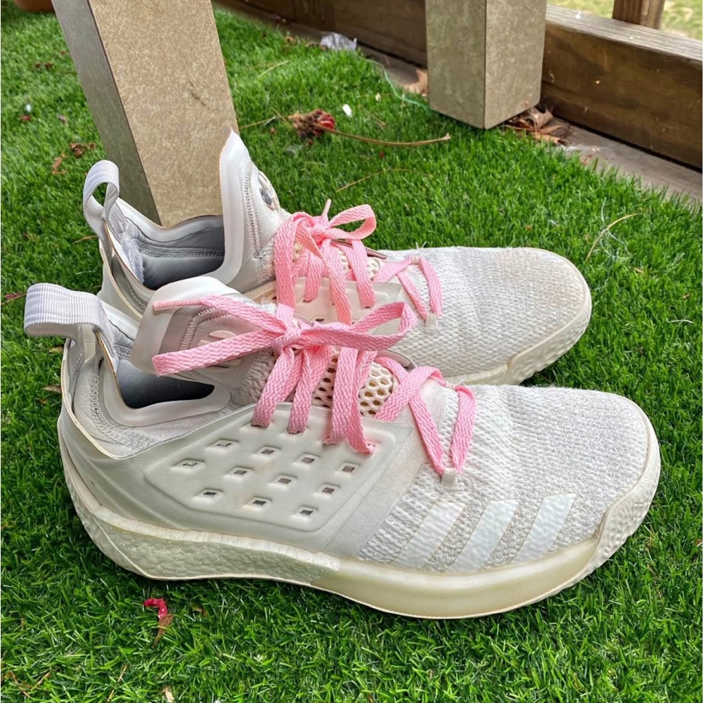 Adidas James Harden volume two shoes in Light Grey￼